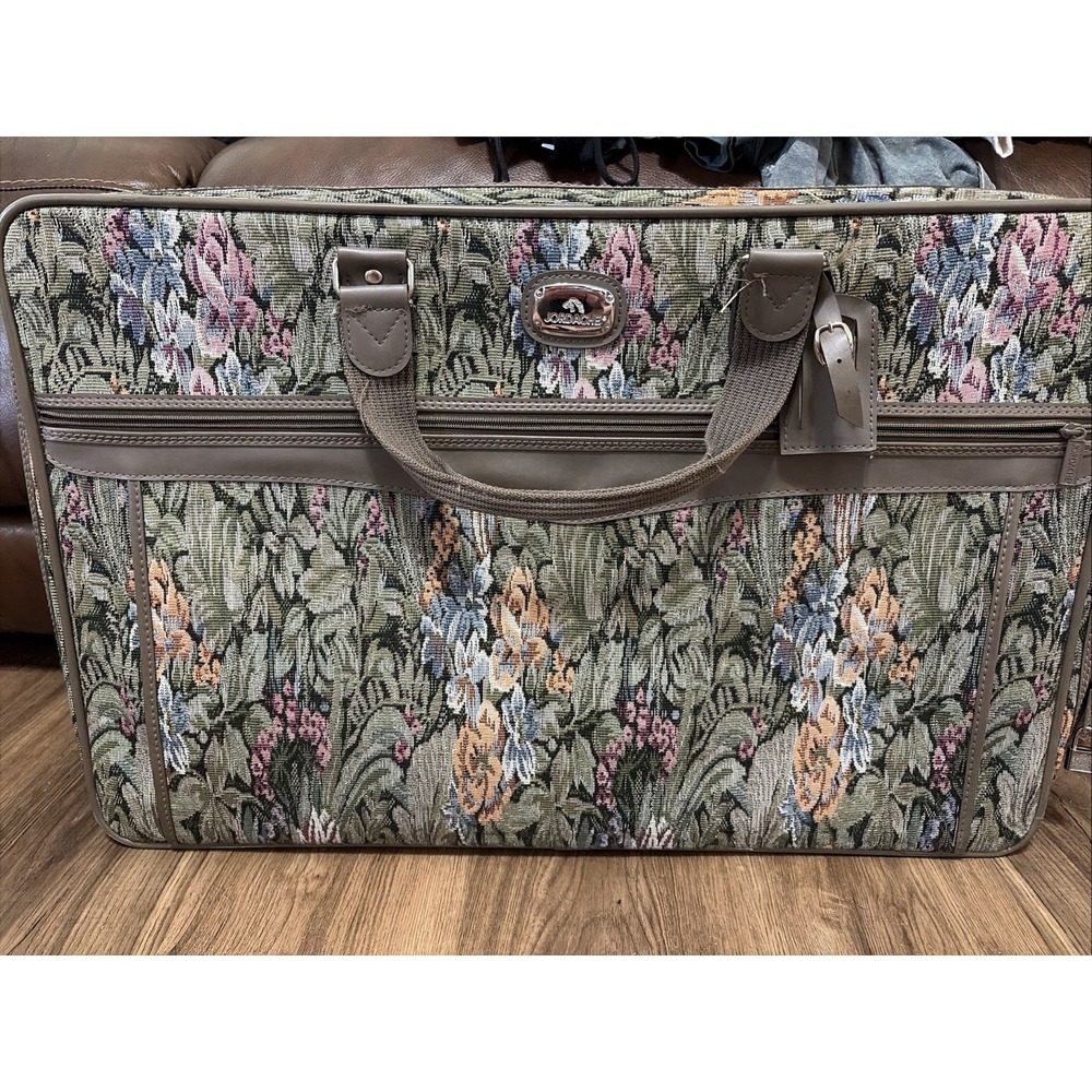 Vintage Jordache Floral Tapestry Travel Bag 26" Extra Wide 20" Tall Retro